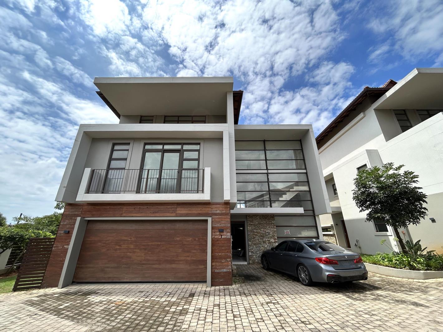 5 Bedroom Townhouse in Izinga Estate