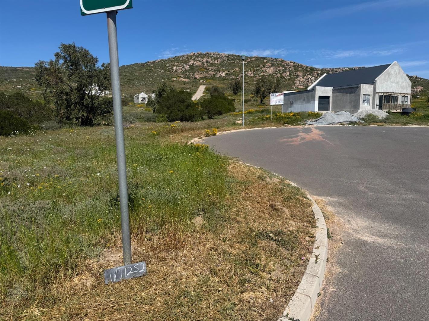 513 m² Land available in St Helena Views
