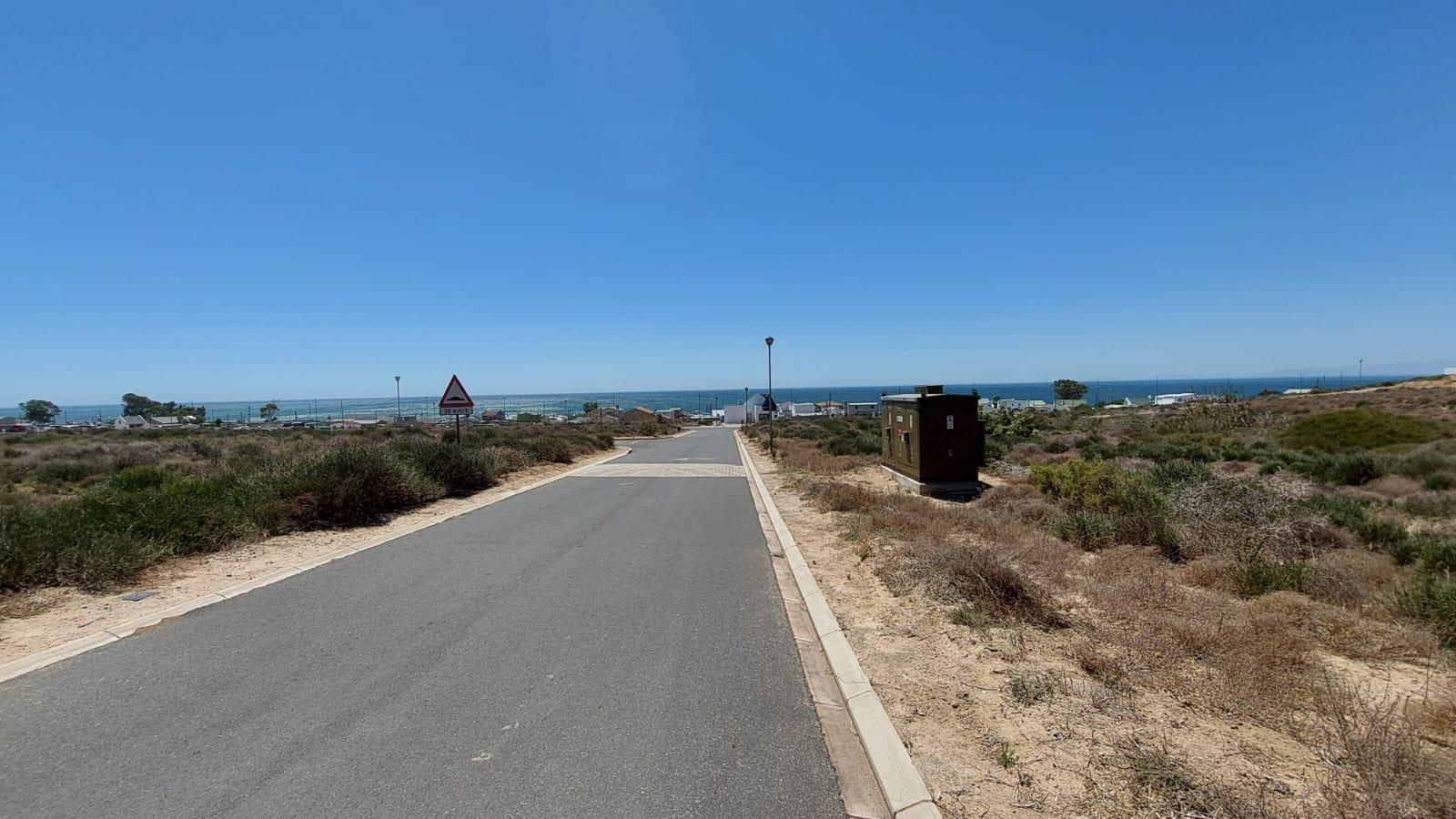 289 m² Land available in St Helena Views