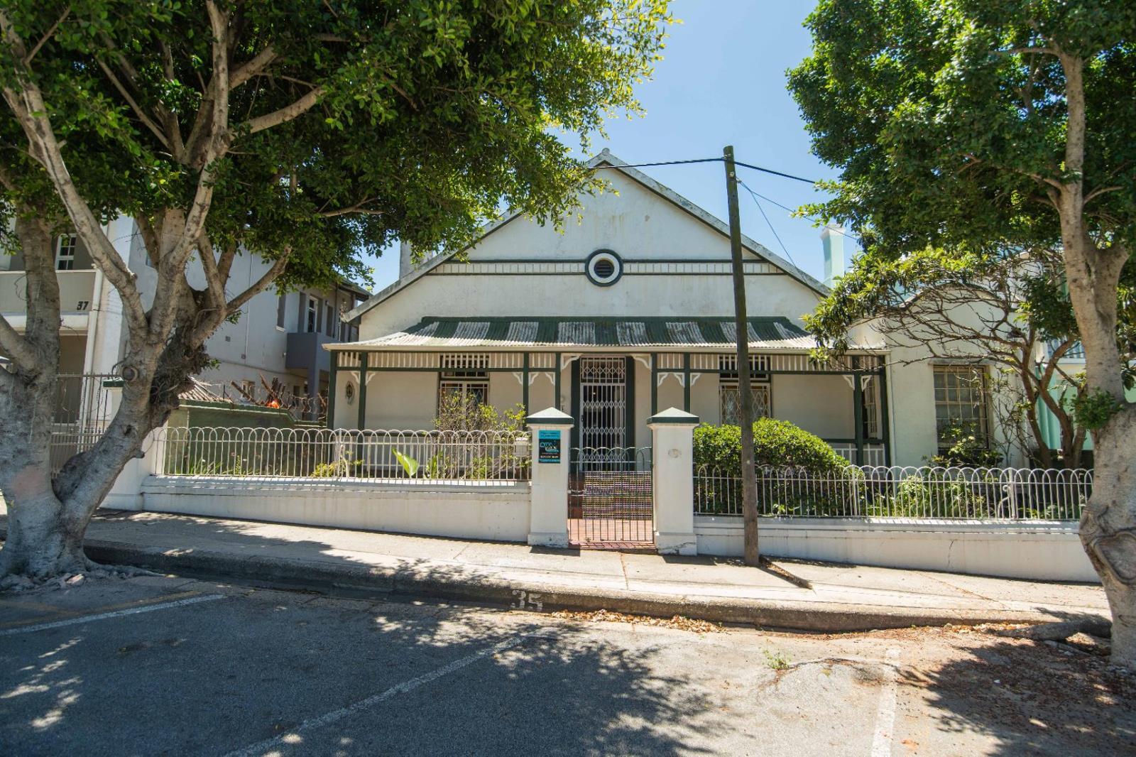 5 Bedroom House in Port Elizabeth Central