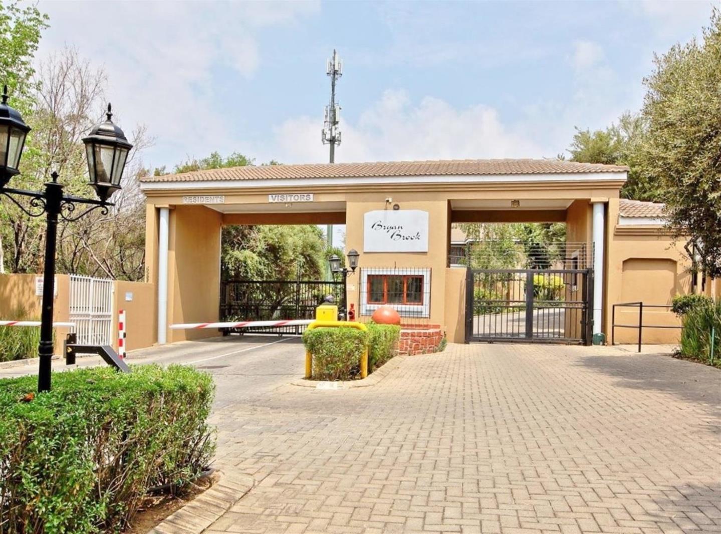 3 Bedroom Townhouse in Paulshof