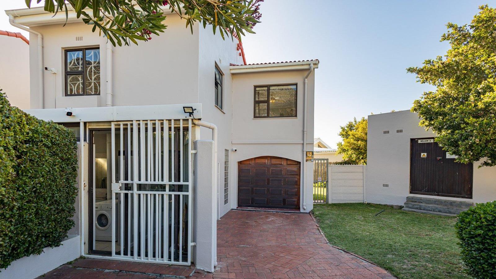 3 Bedroom Townhouse in Gordon's Bay Village