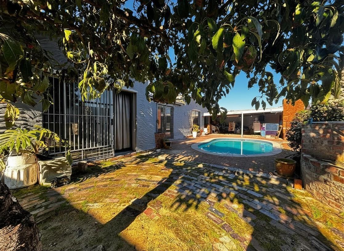 4 Bedroom House in Bonny Brook
