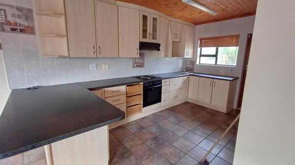 3 Bedroom House in Jeffreys Bay