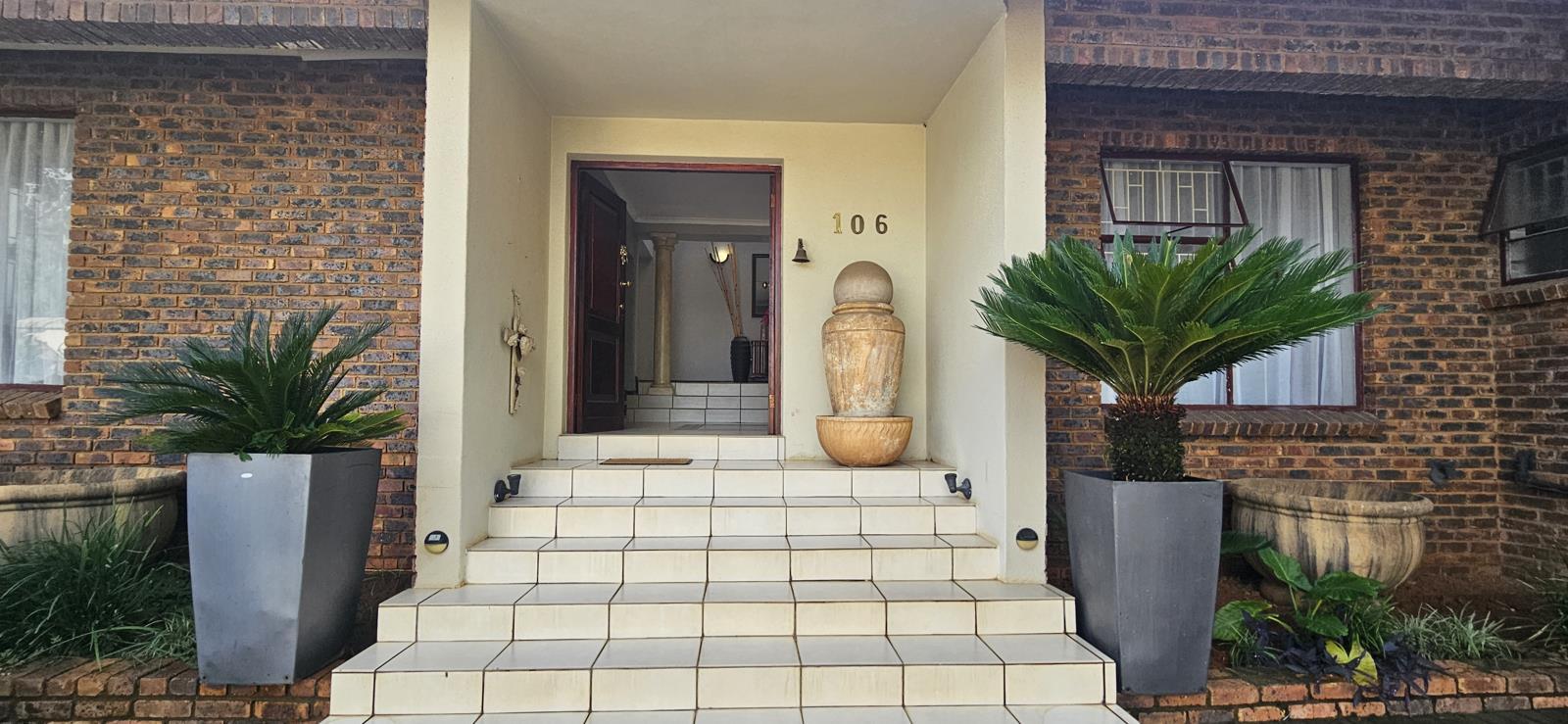 4 Bedroom House in Meyersdal
