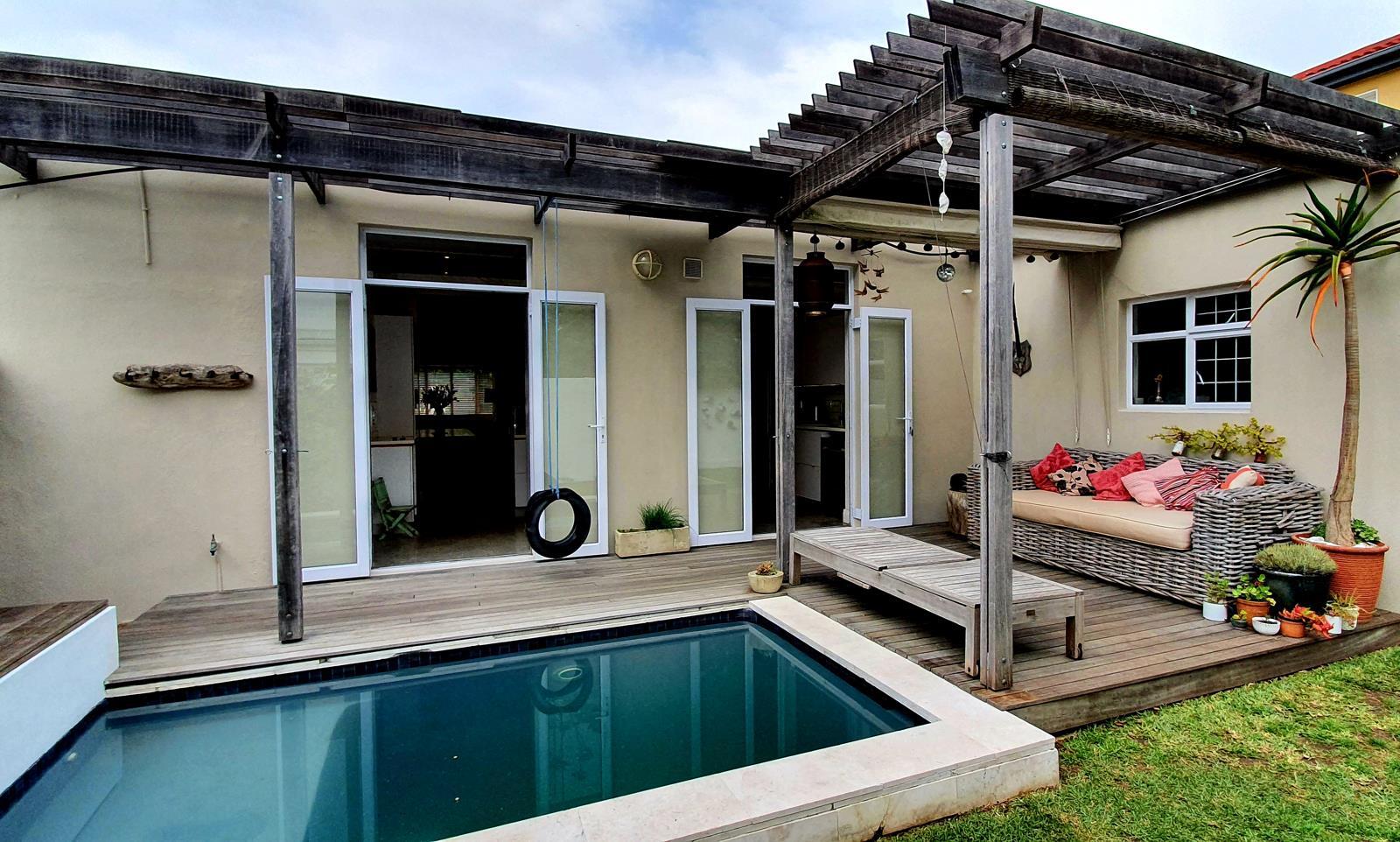3 Bedroom House in Oranjezicht