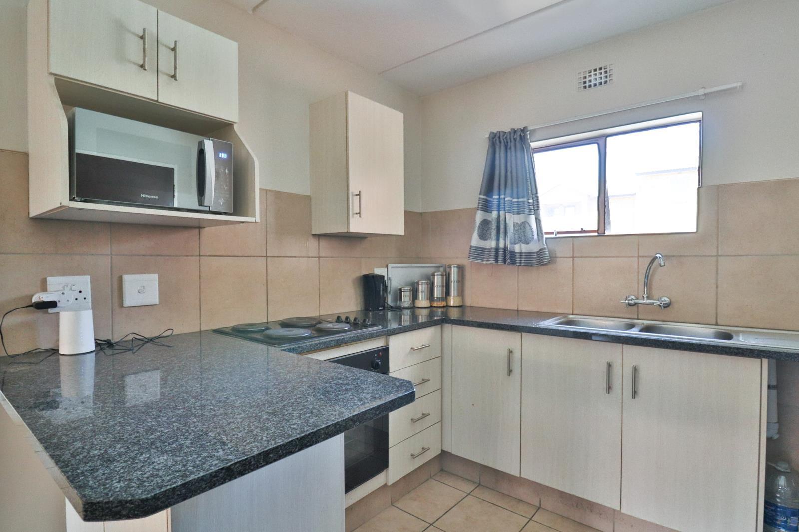 2 Bedroom Apartment in Erand Gardens