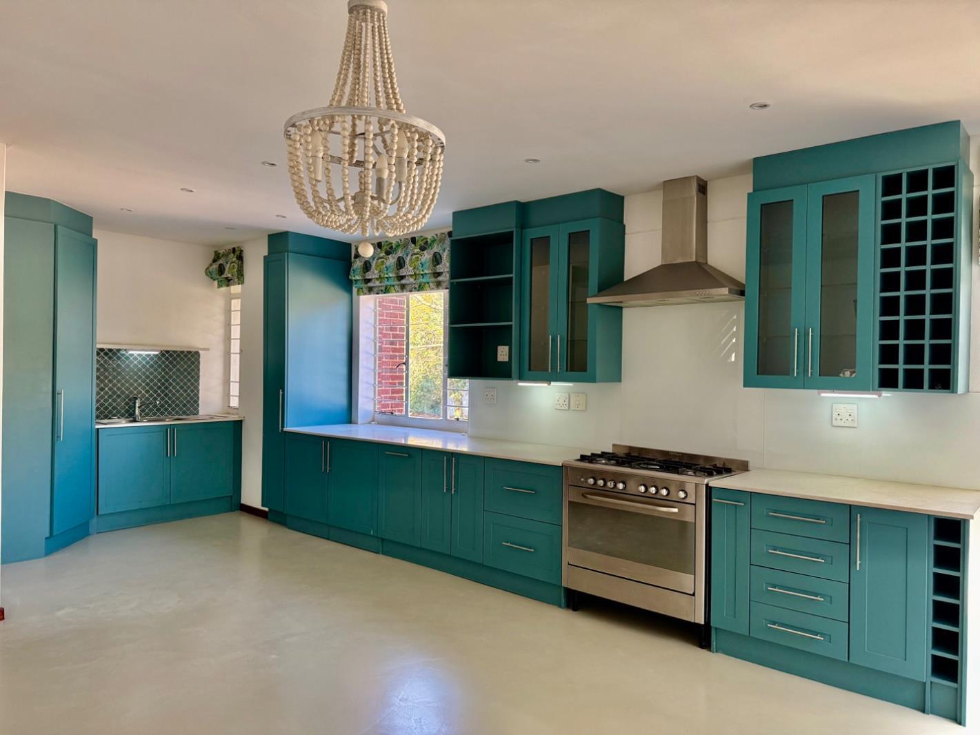3 Bedroom Apartment in Illovo