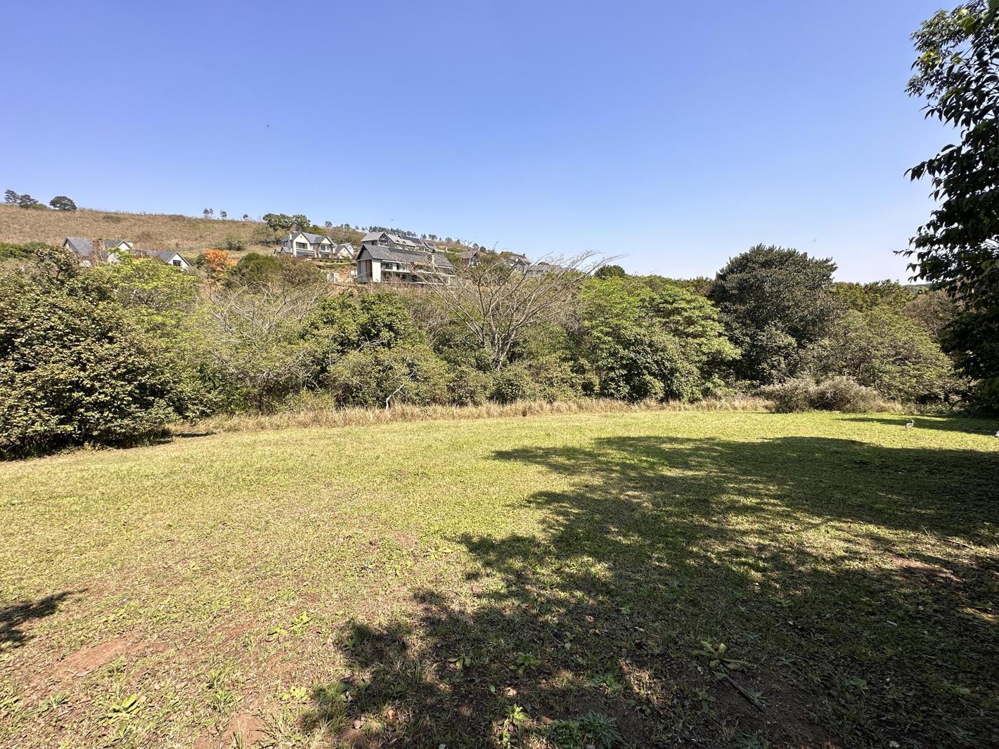 1 096 m² Land available in Cotswold Downs Estate