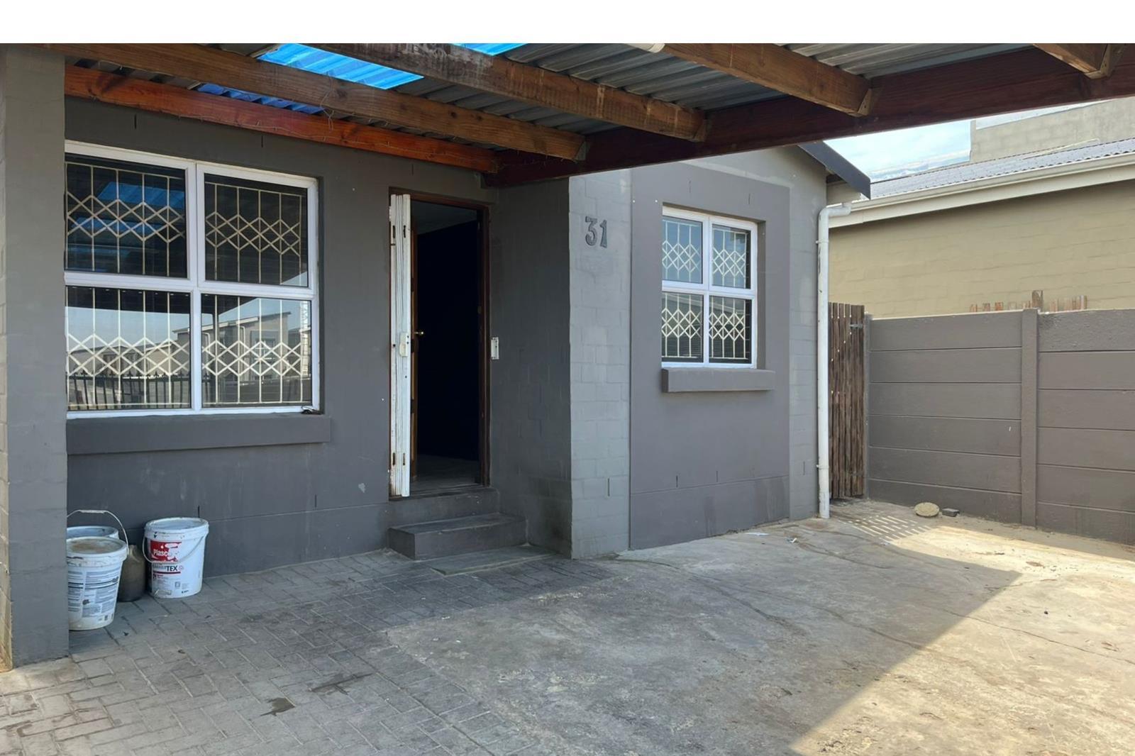2 Bedroom House in Blue Downs