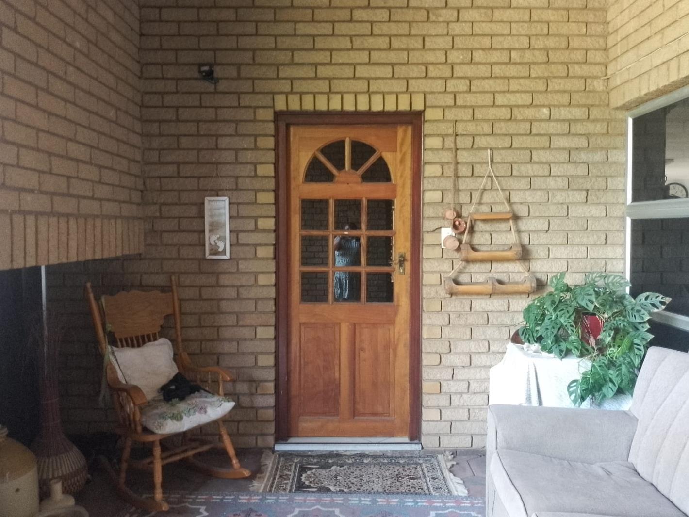 5 Bedroom House in Amanzimtoti