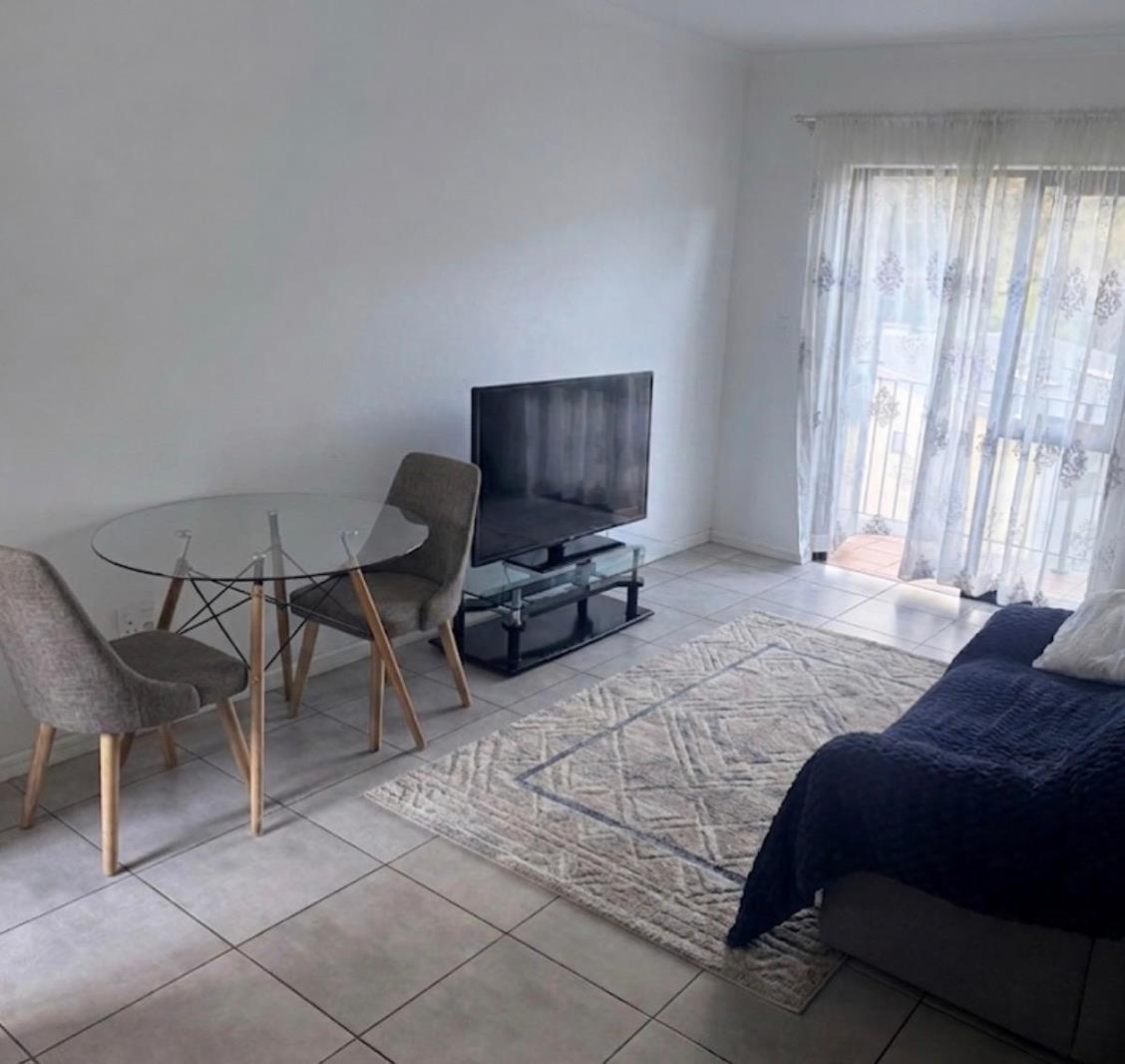 1 Bedroom Apartment in Waterfall
