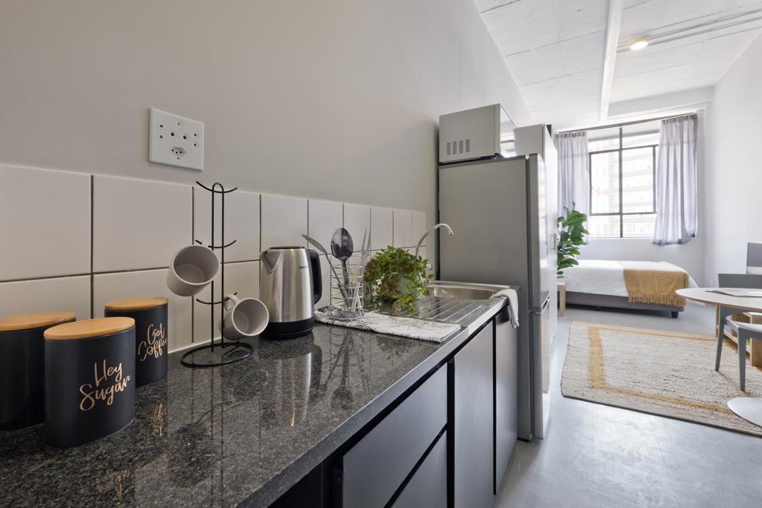 Studio Apartment in City & Suburban (Maboneng)