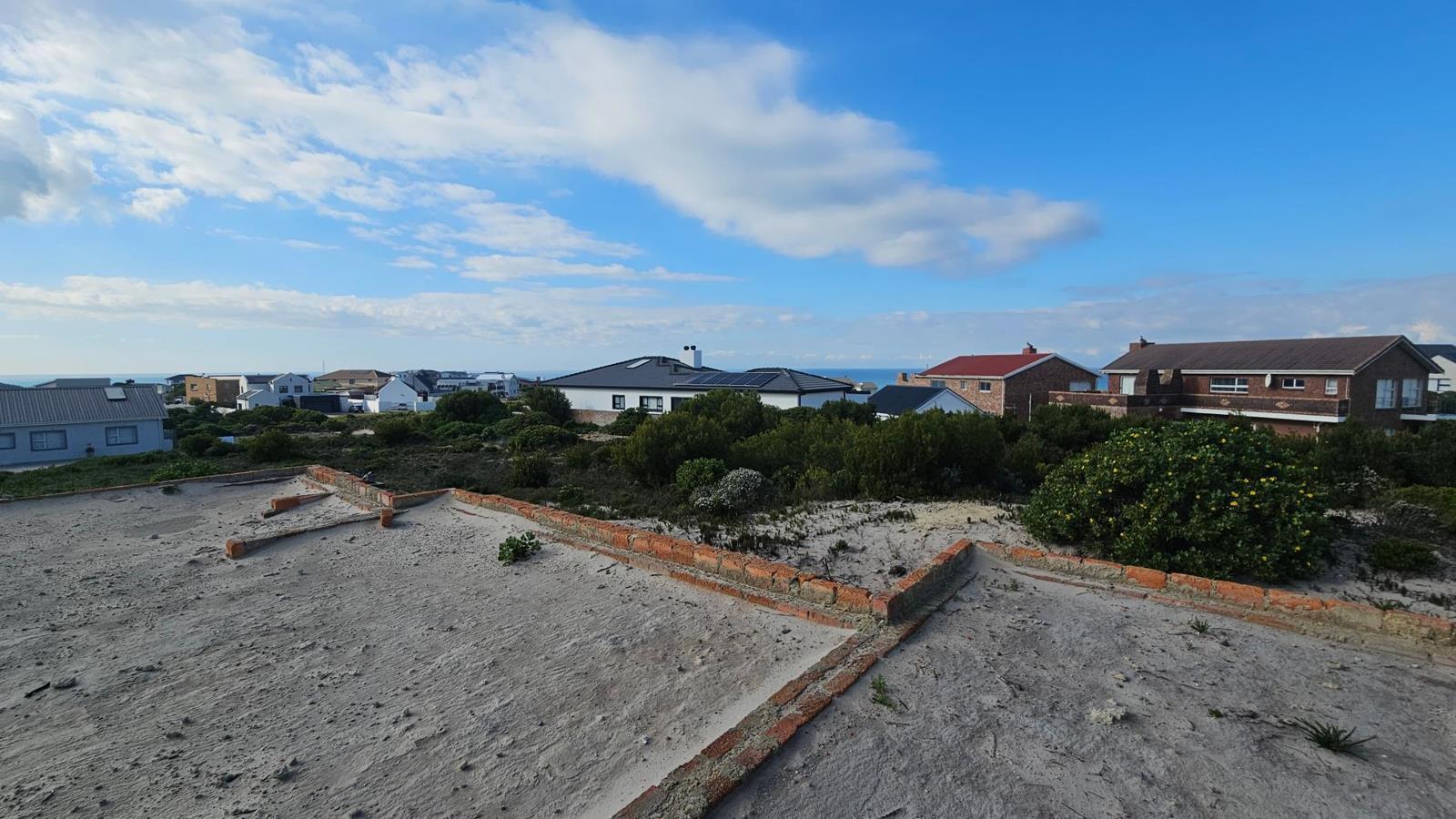 604 m² Land available in Agulhas