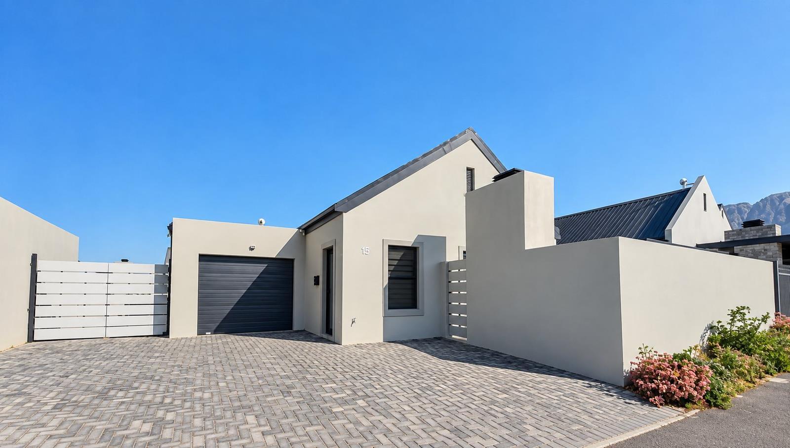 2 Bedroom House in Altona