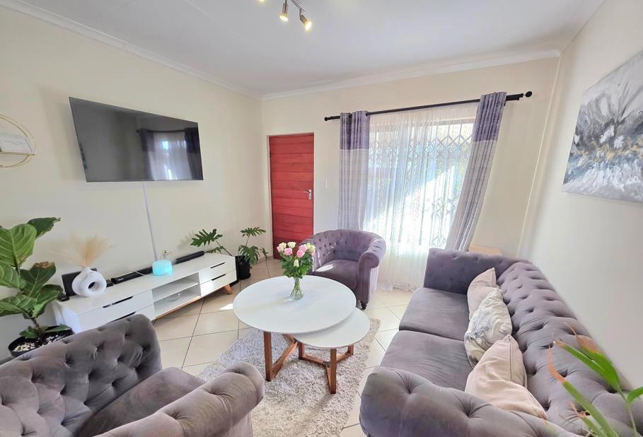 2 Bedroom Townhouse in The Reeds
