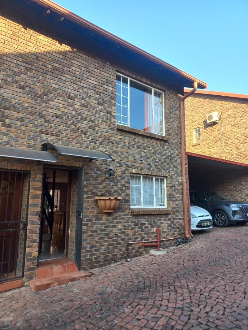 2 Bedroom Townhouse in Gezina