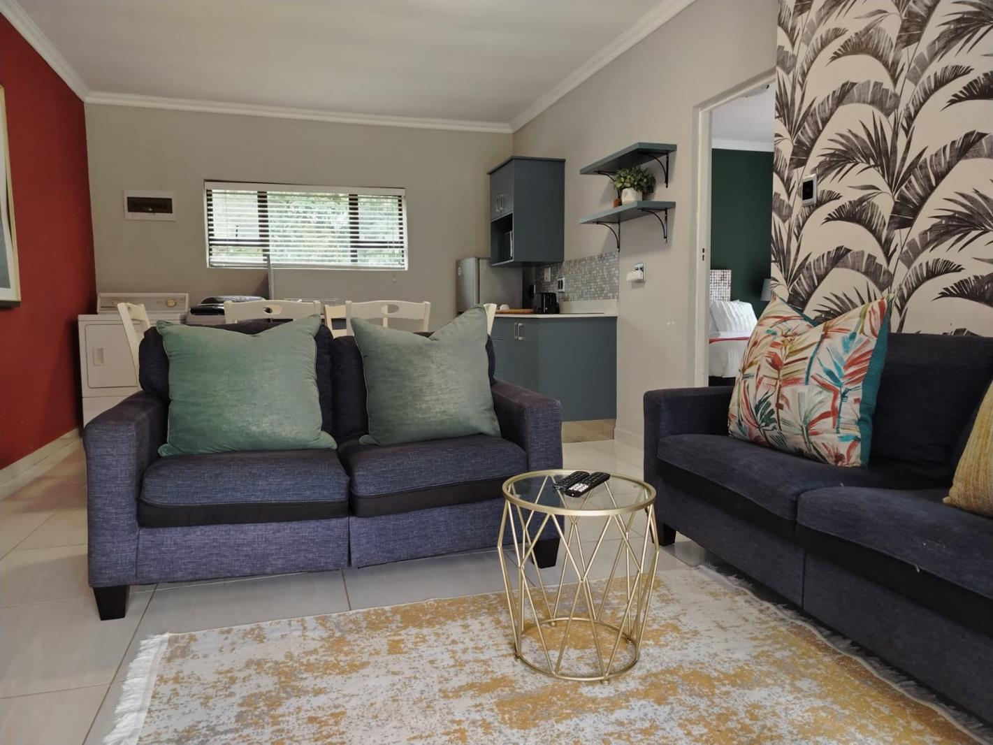 3 Bedroom Garden Cottage in Forest Hills