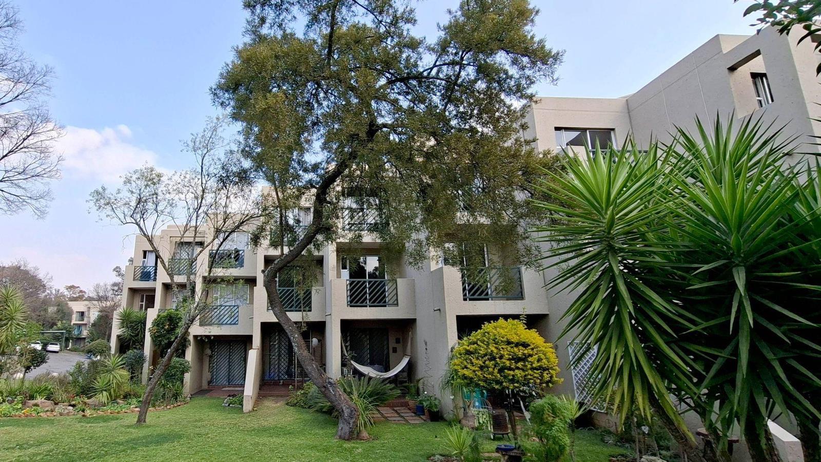 1 Bedroom Apartment in Bryanston
