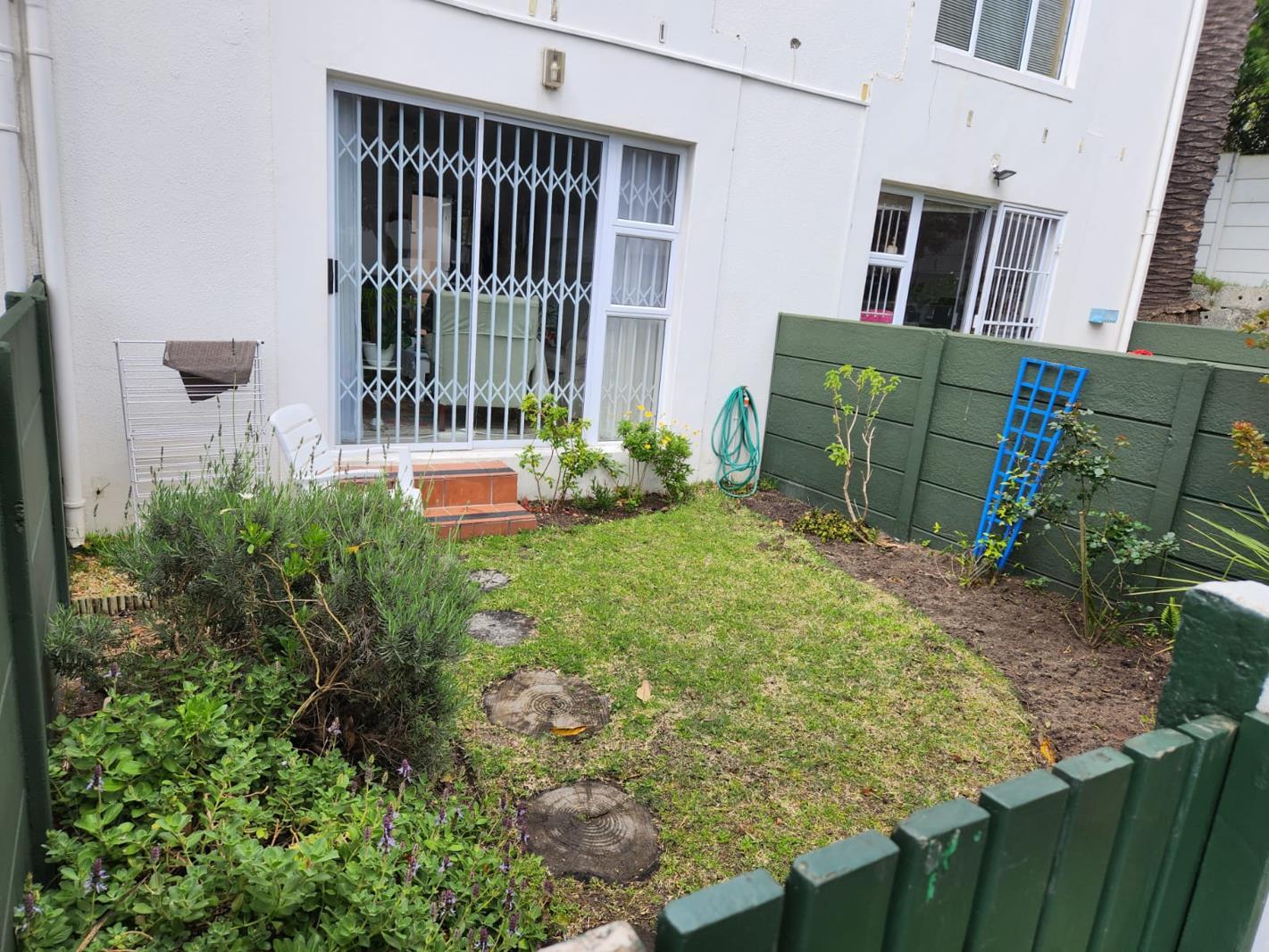 1 Bedroom Apartment in Kenilworth