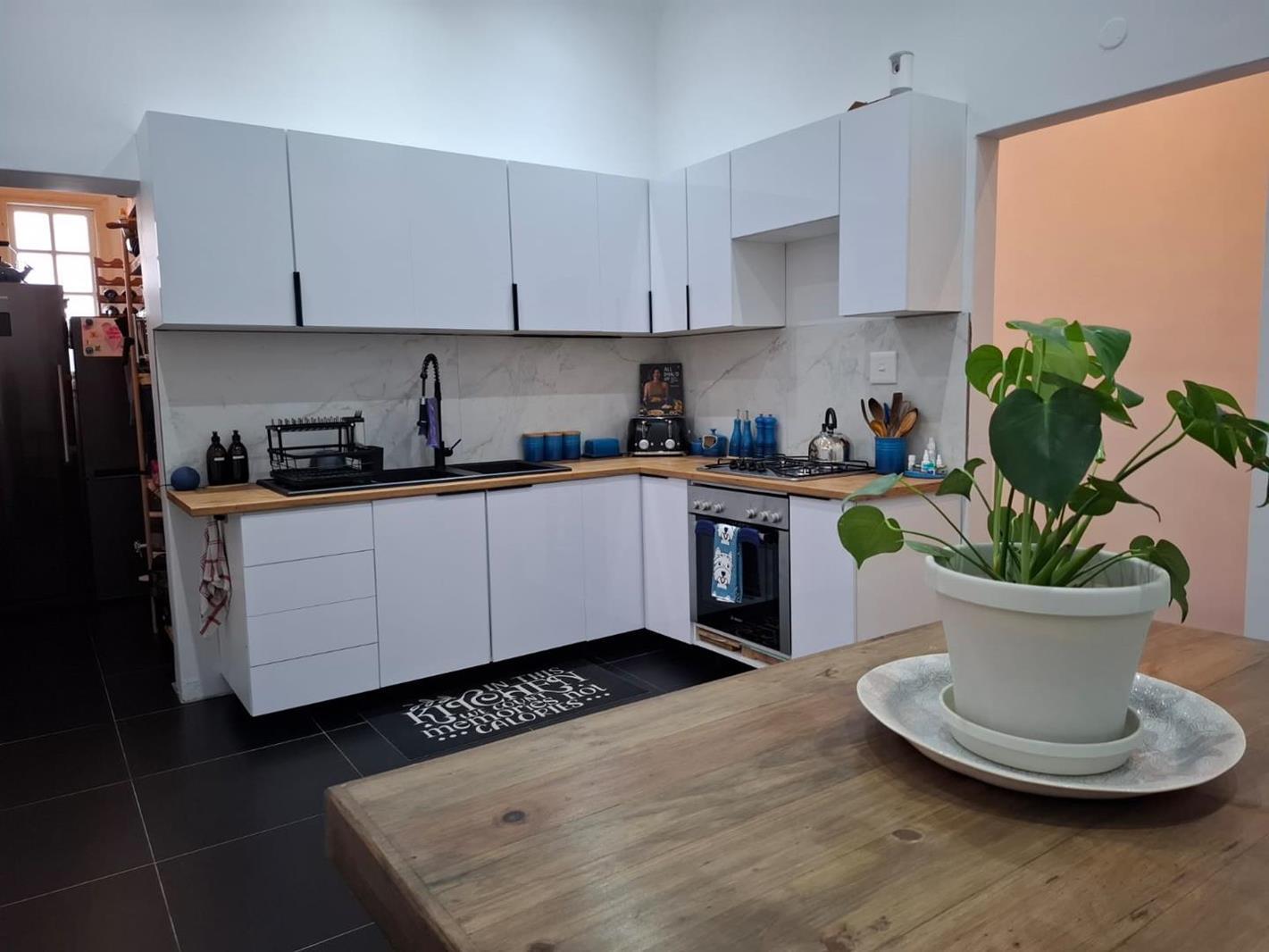 3 Bedroom House in Sea Point