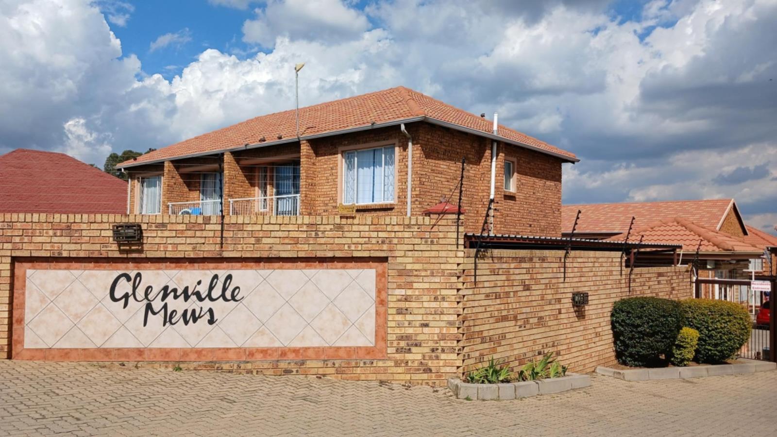2 Bedroom Townhouse in Rosettenville