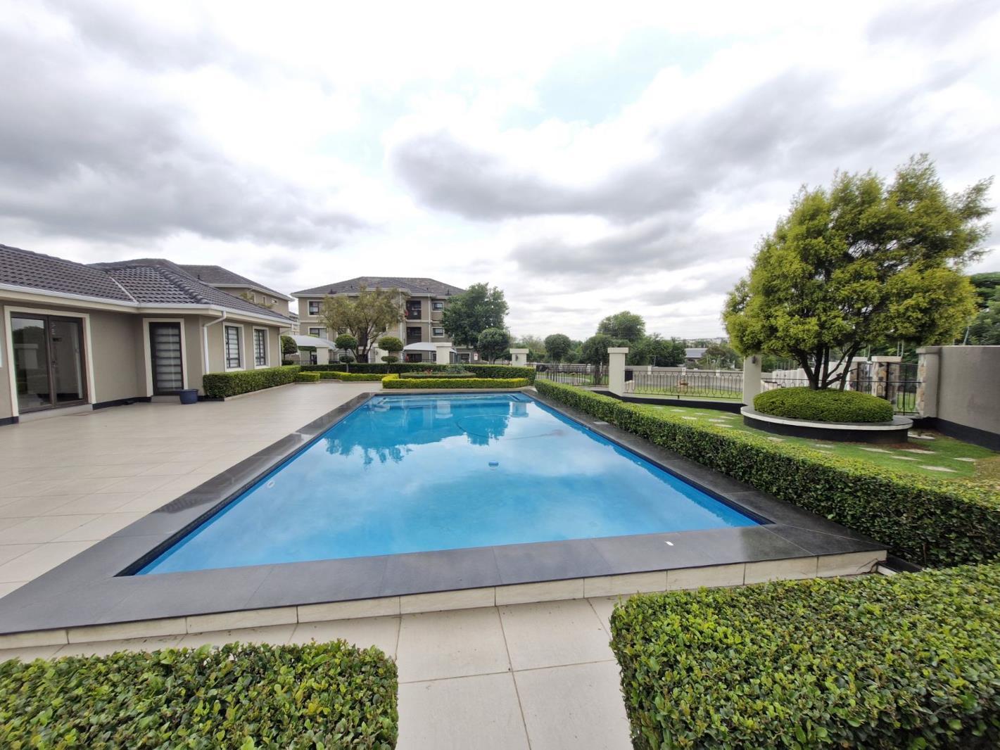 1 Bedroom Apartment in Broadacres