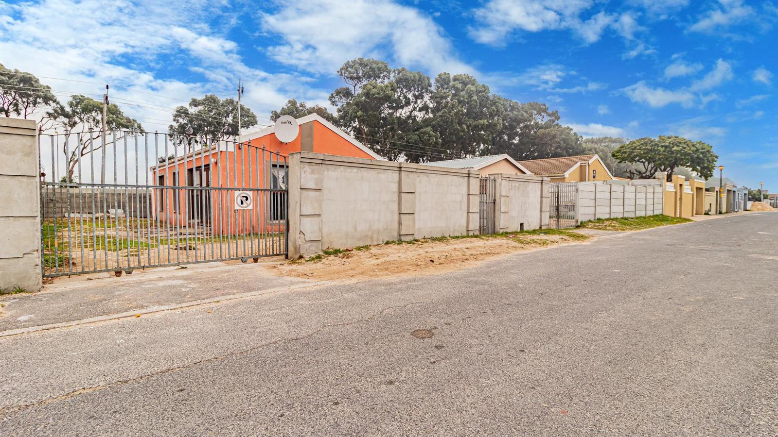 3 Bedroom House in Electric City