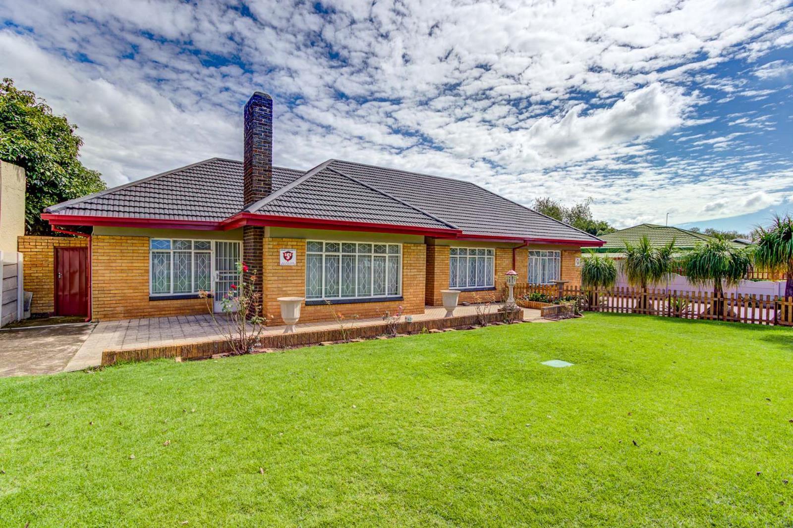 3 Bedroom House in Kempton Park Ext 4