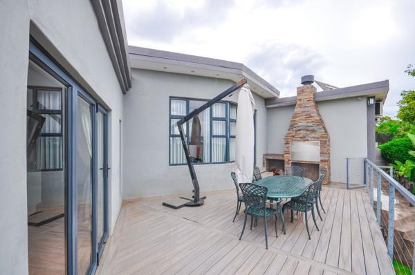 3 Bedroom House in Waterkloof Glen