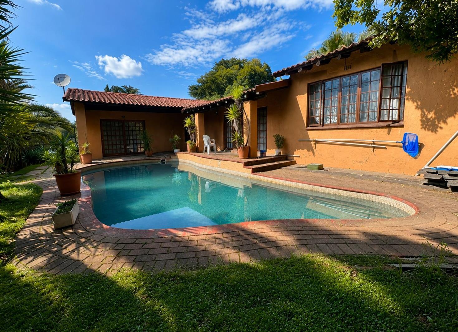 5 Bedroom House in Buccleuch