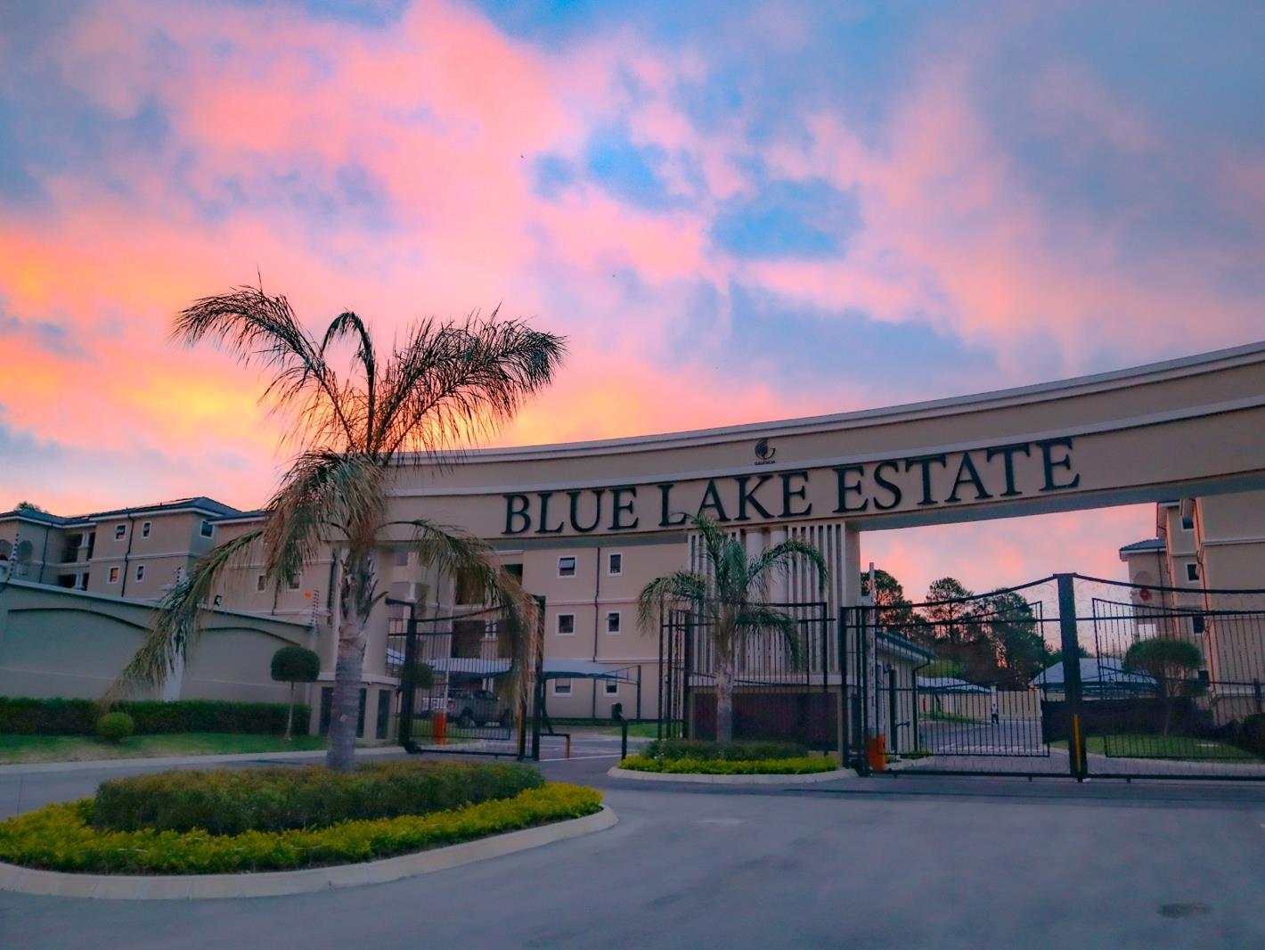 2 Bedroom Apartment in Blue Hills