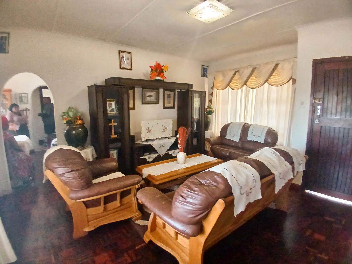 4 Bedroom House in Park Hill