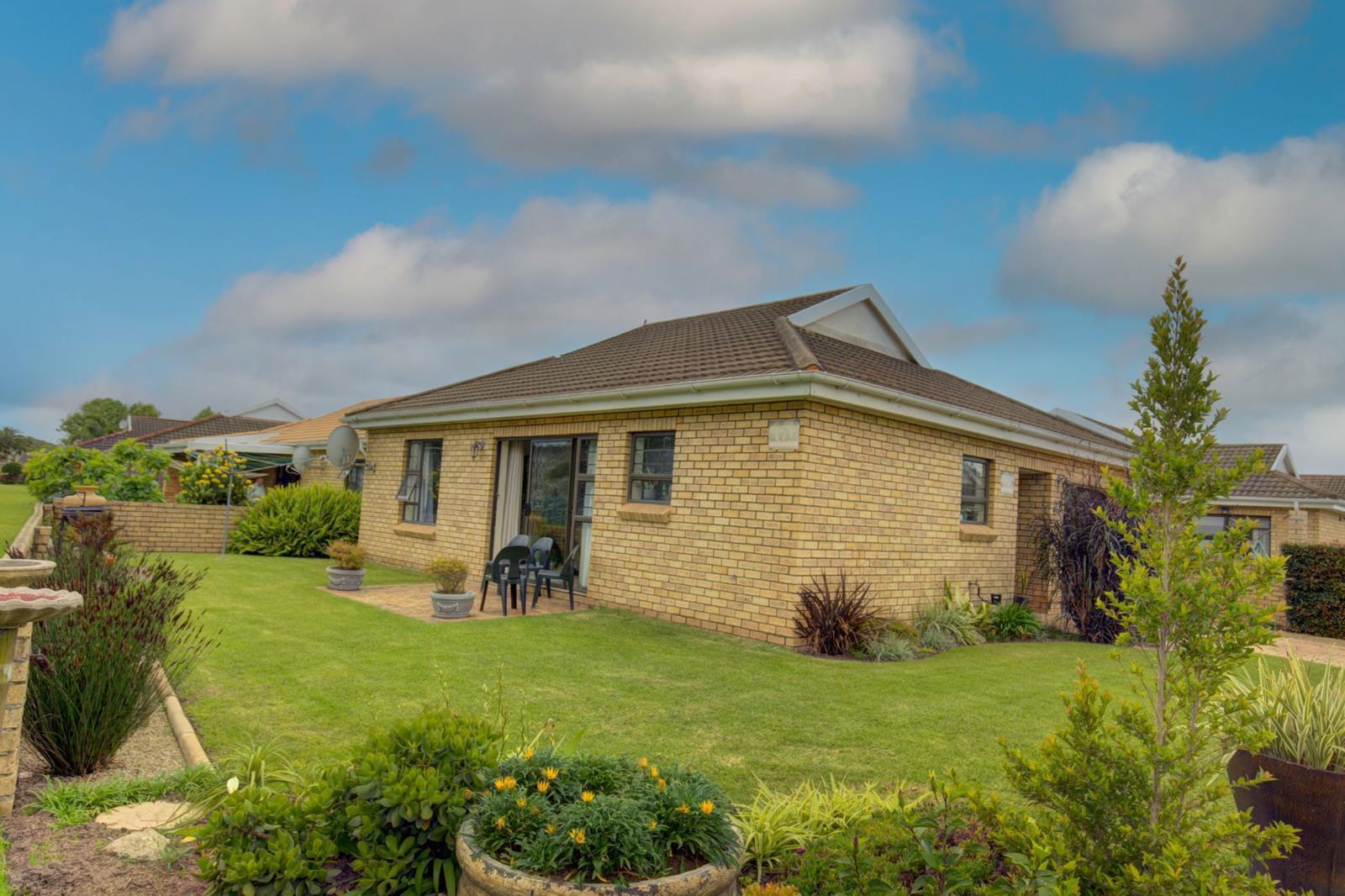 2 Bedroom House in George East