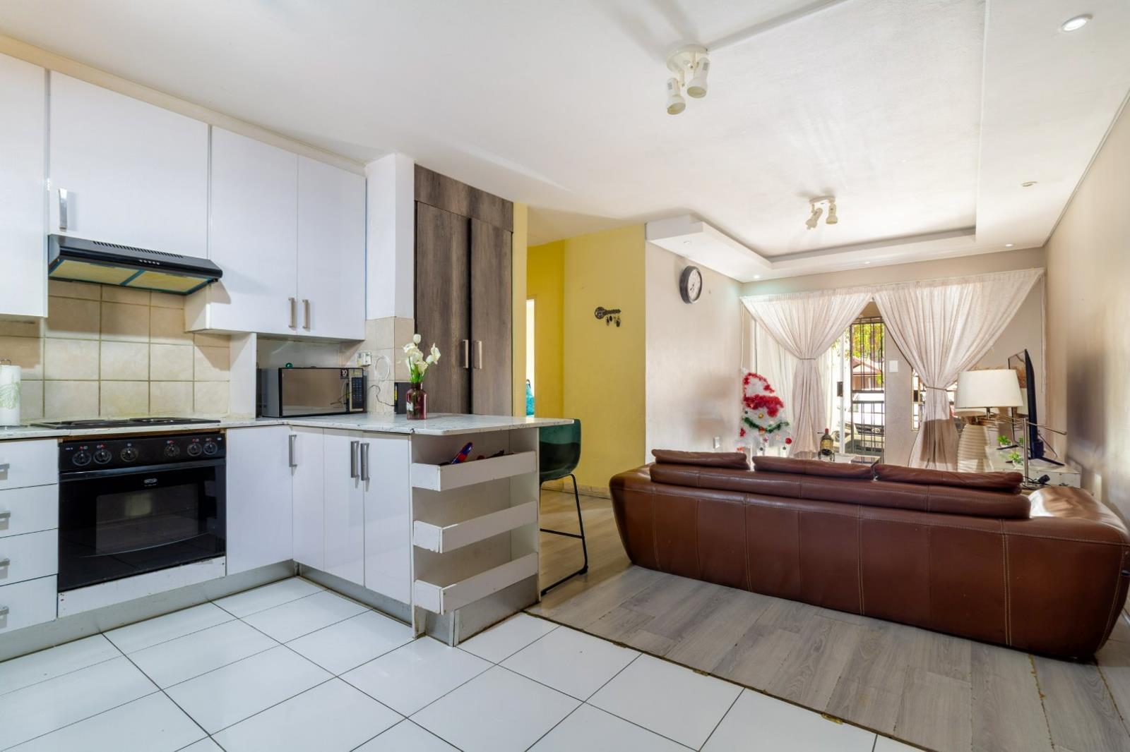 2 Bedroom Apartment in Noordhang