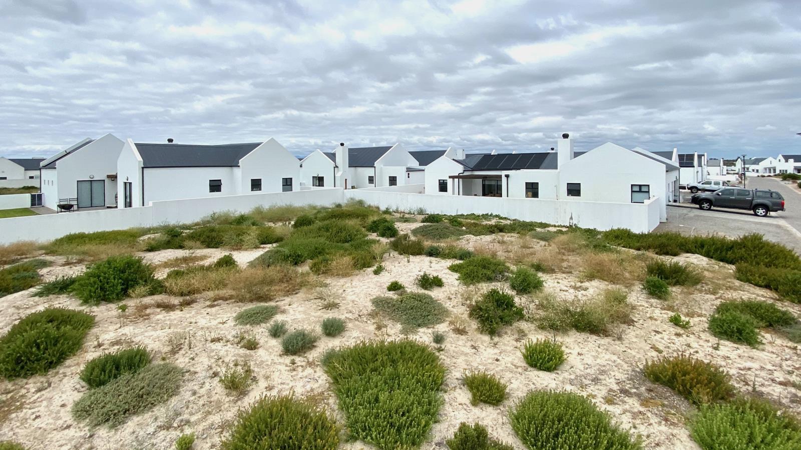 502 m² Land available in Velddrif
