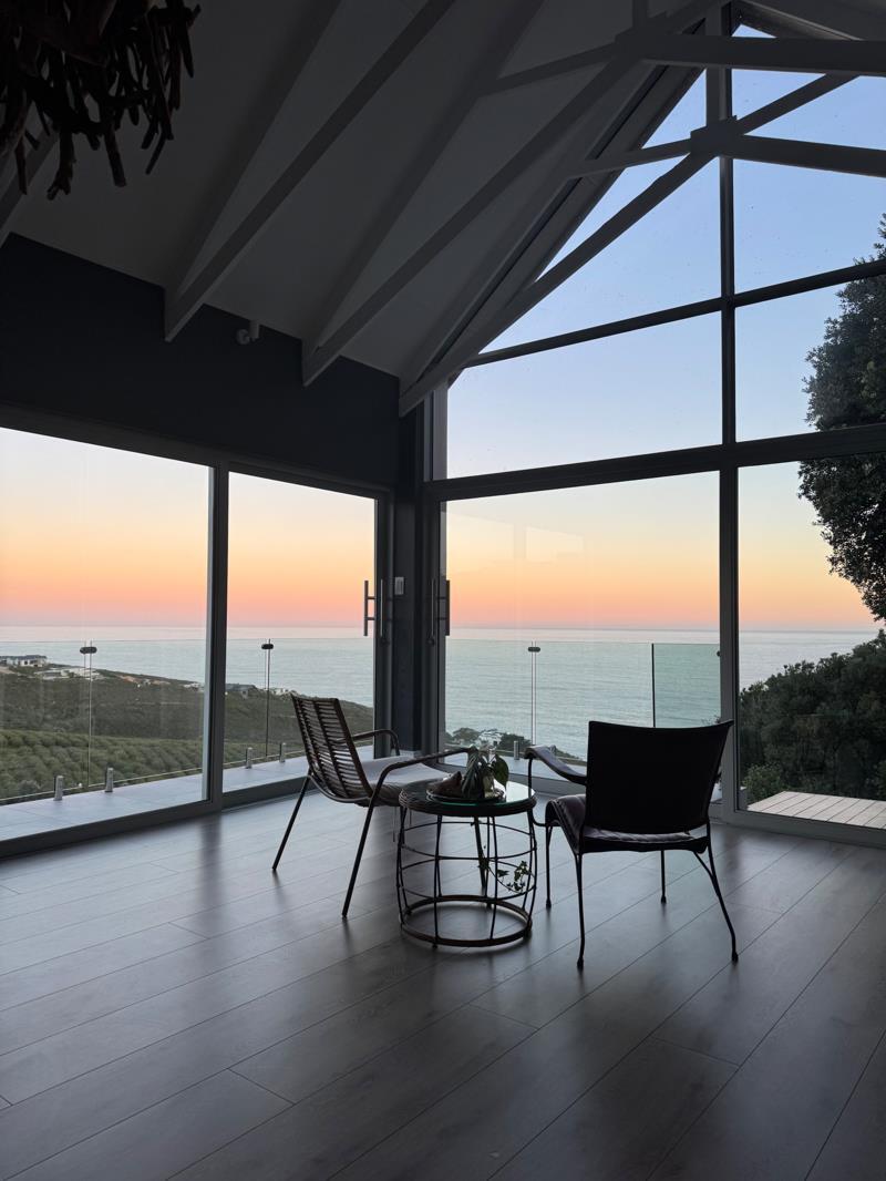 3 Bedroom House in Herolds Bay