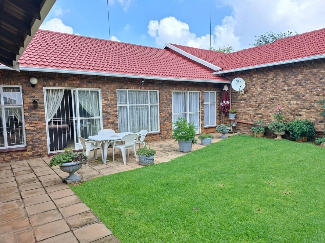 3 Bedroom Townhouse in Birchleigh
