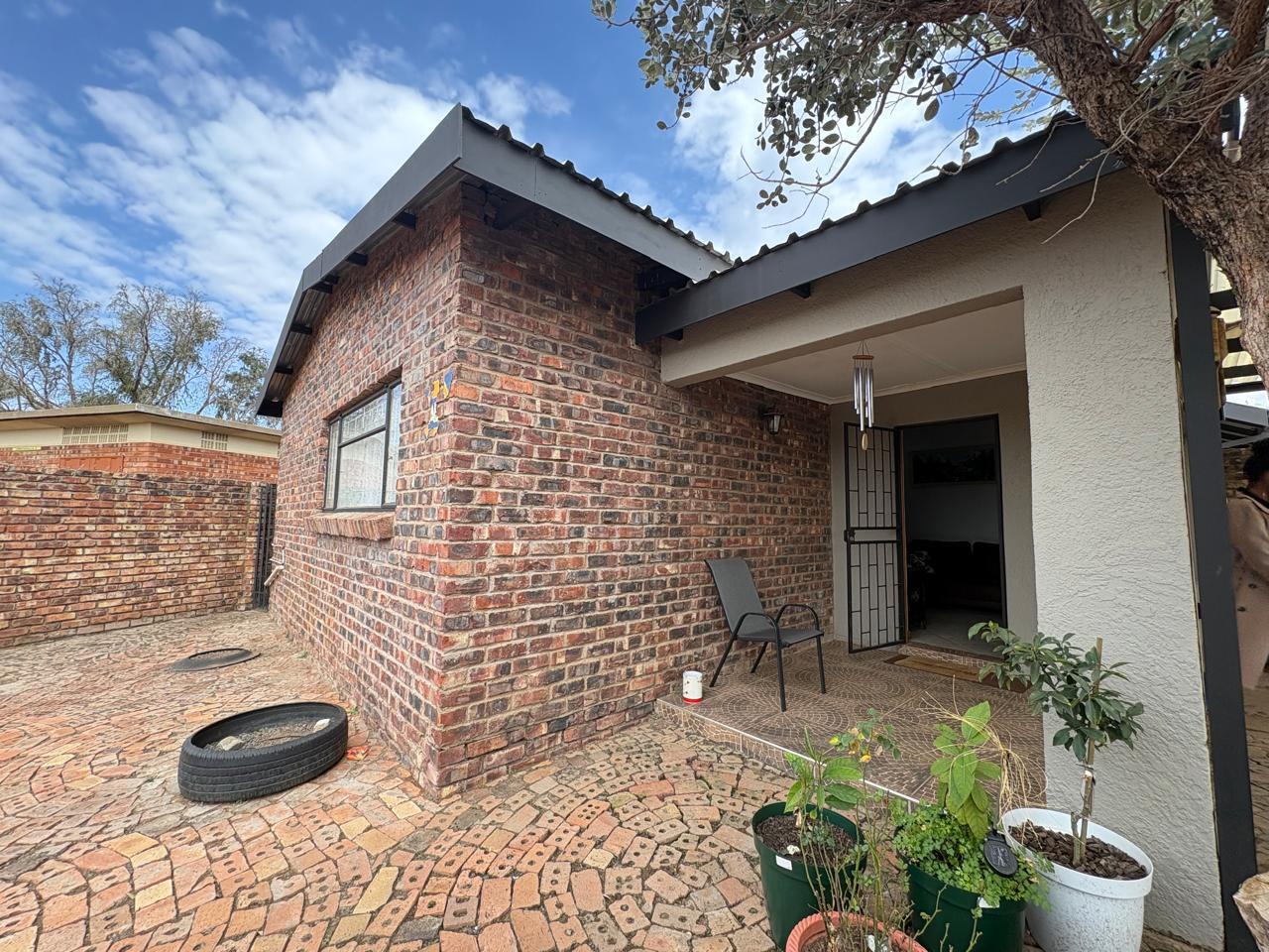 4 Bedroom House in Carters Glen
