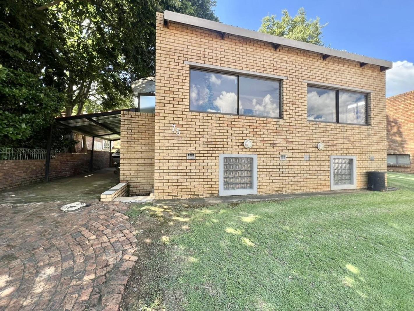 3 Bedroom House in Bronkhorstbaai