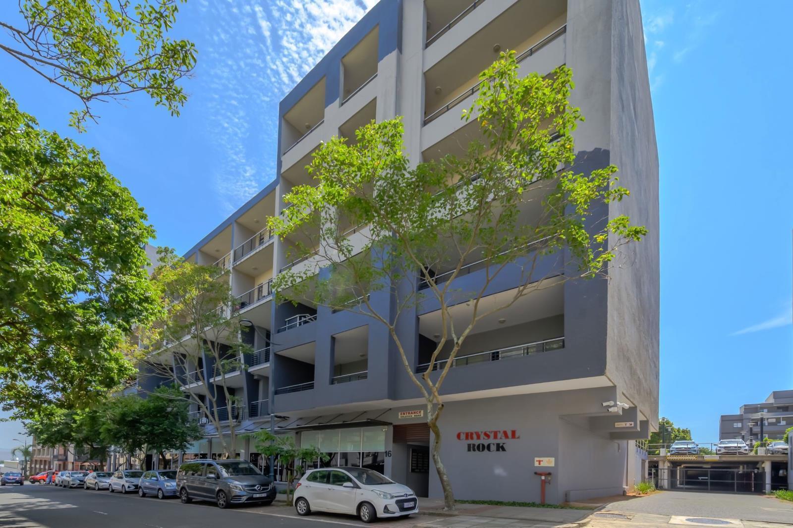 3 Bedroom Apartment in New Town Centre (Gateway)