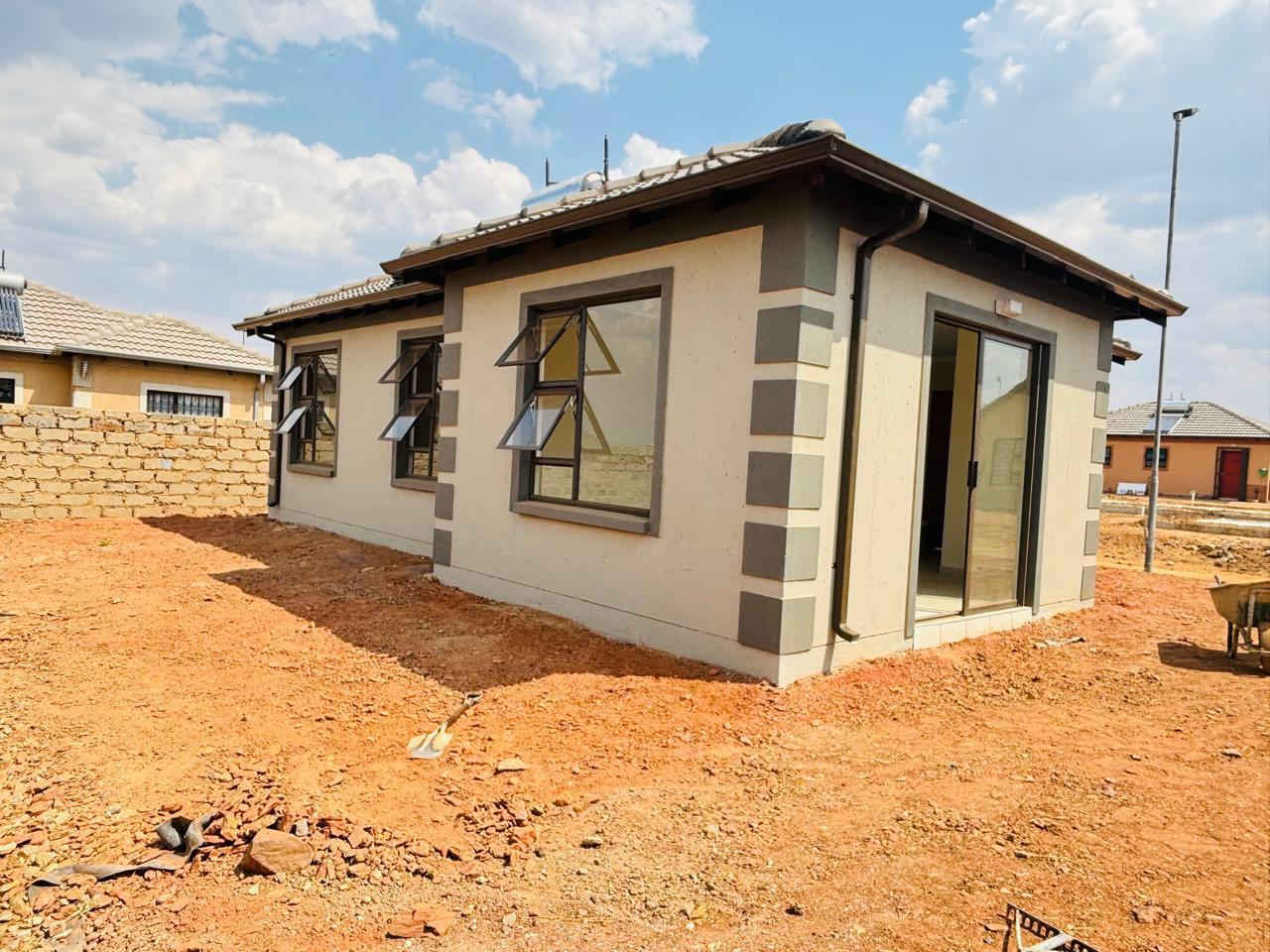 2 Bedroom House in Cloverdene