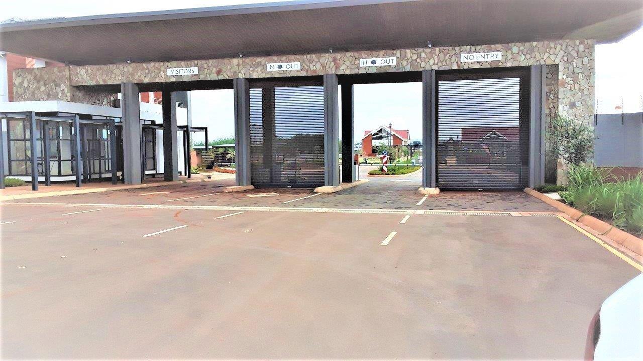 3 Bedroom Townhouse in Glen Marais