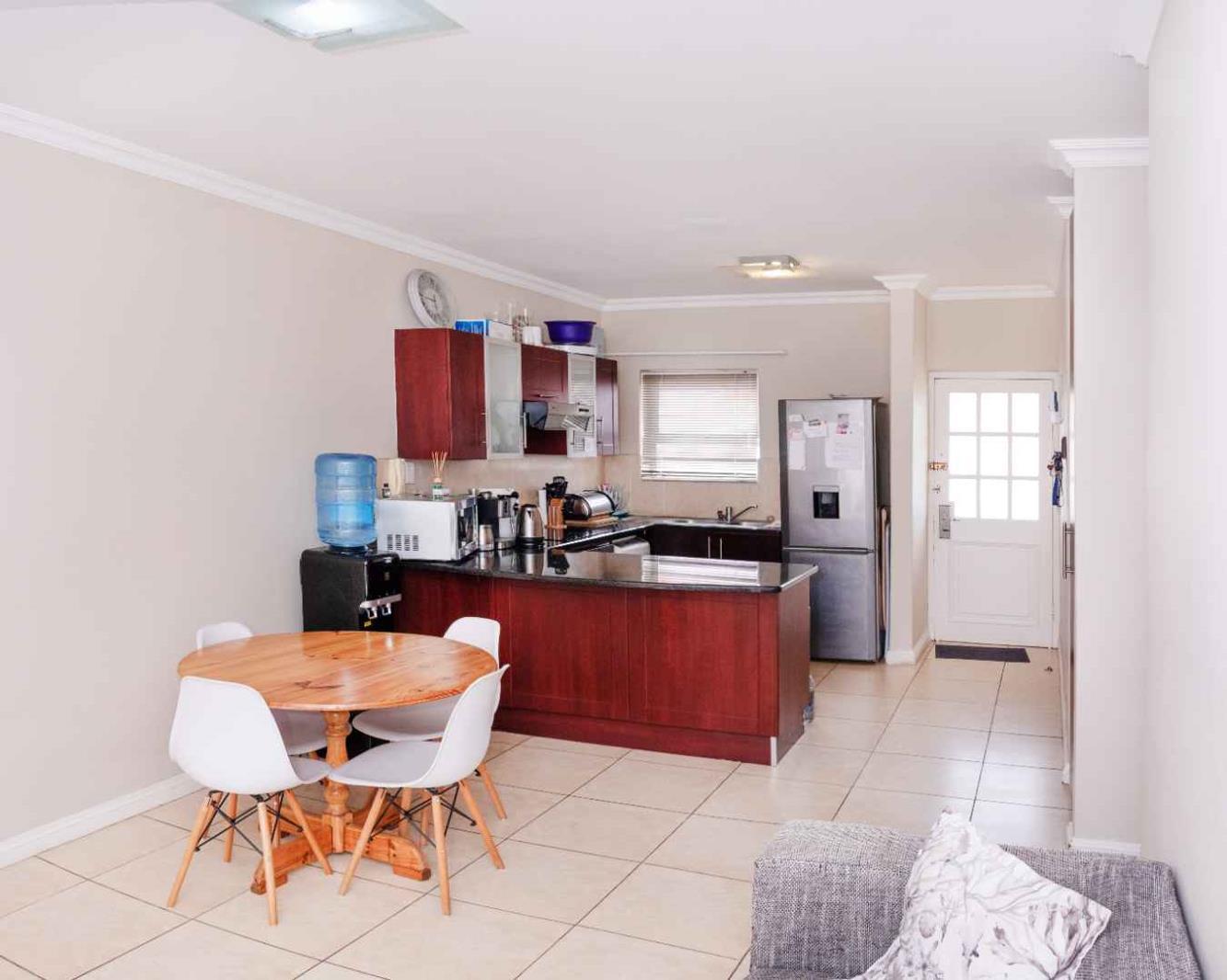 2 Bedroom Apartment in Walmer Heights