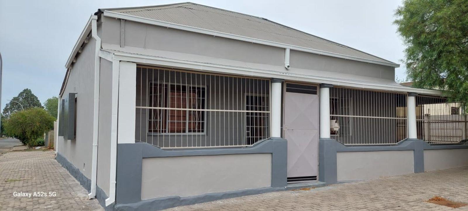 3 Bedroom House in Beaconsfield