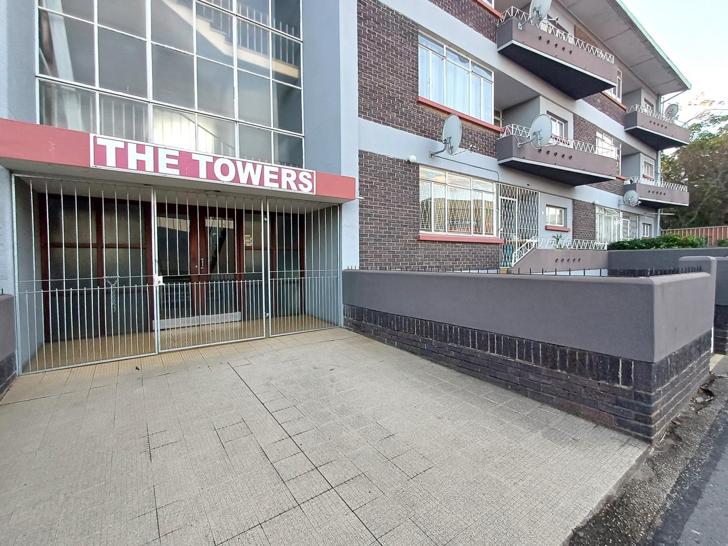 2 Bedroom Flat in Uitenhage Central