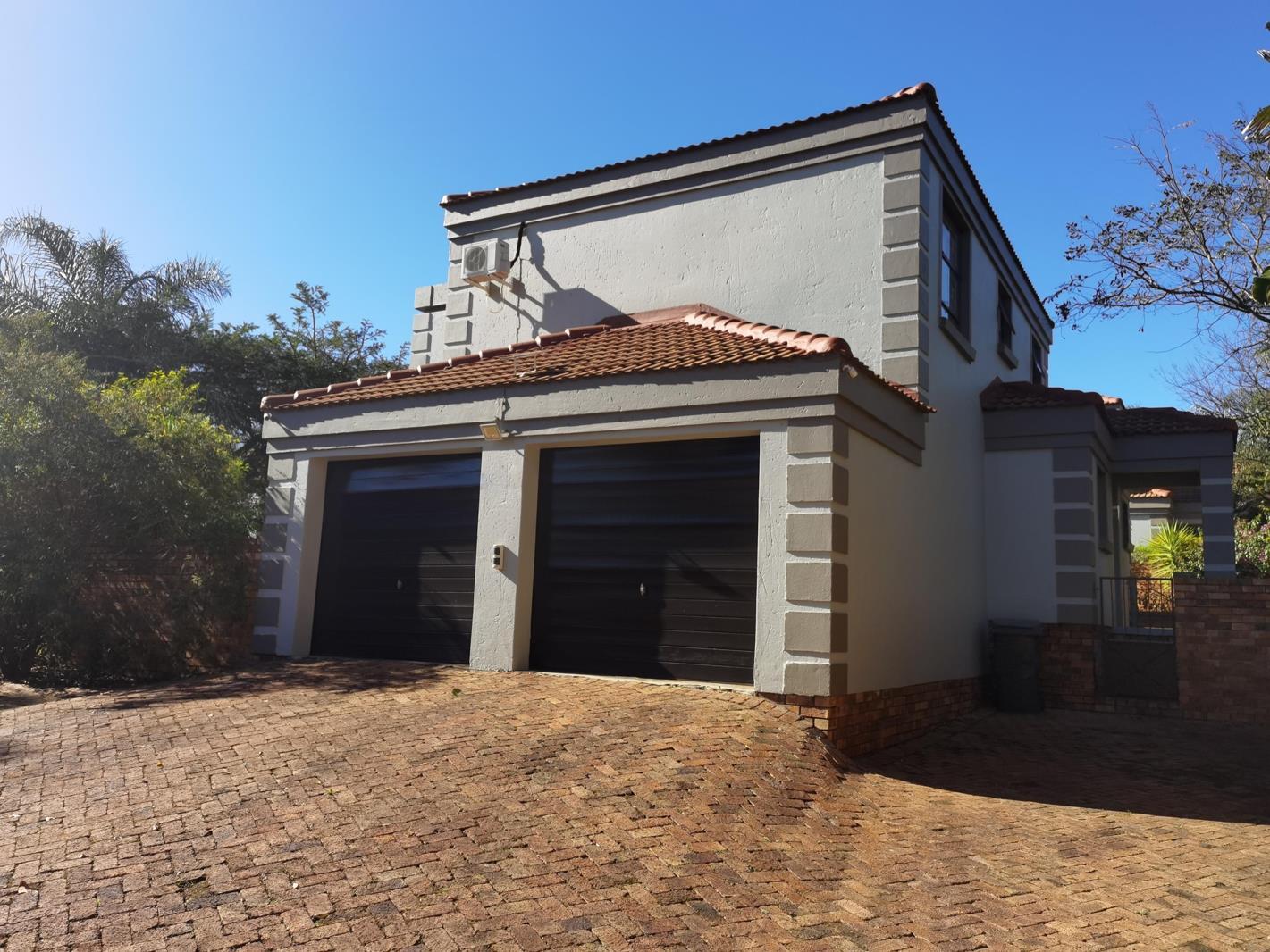 3 Bedroom Townhouse in Kyalami Hills