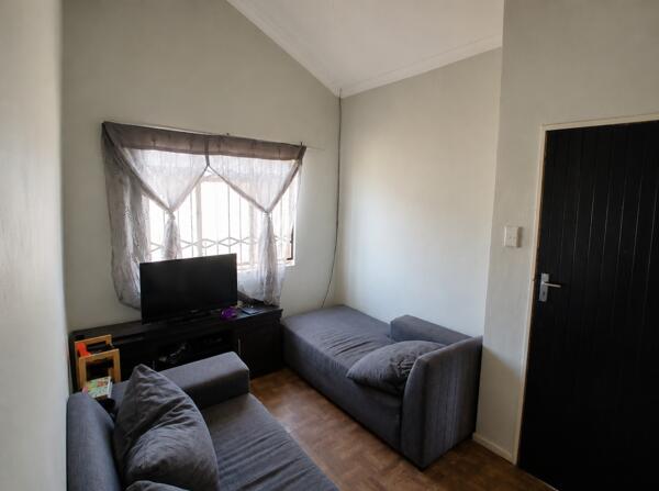 2 Bedroom House in Savanna City