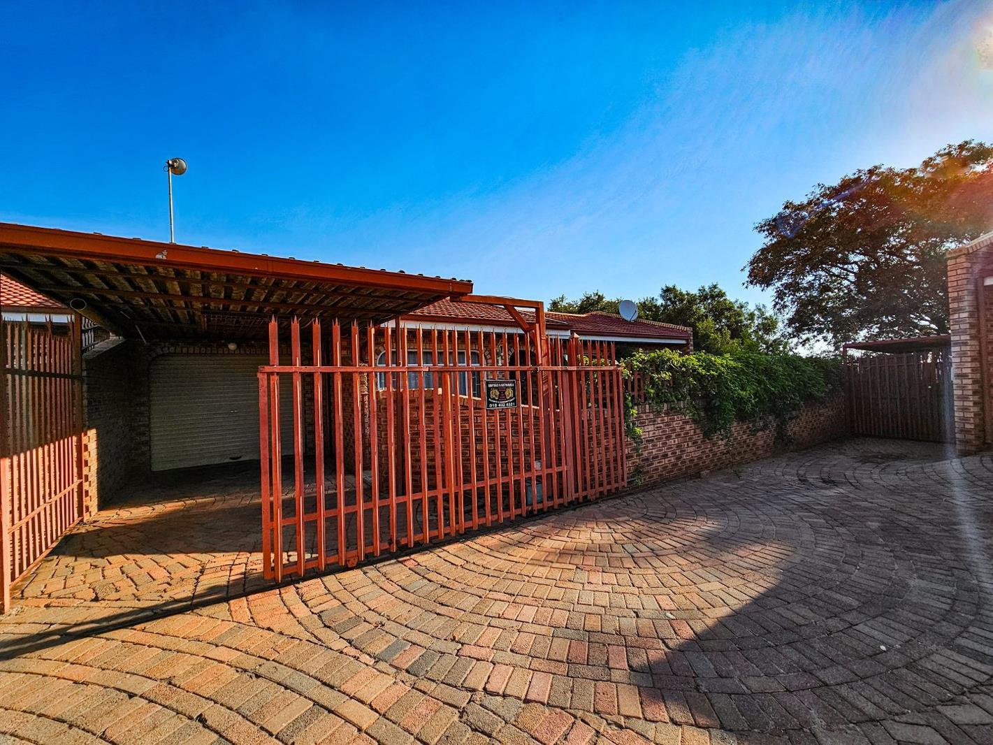 2 Bedroom Townhouse in Greenhills