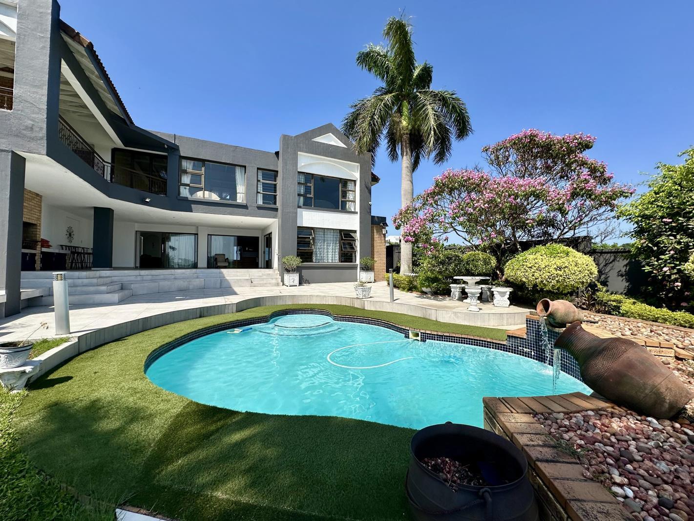 4 Bedroom House in Meer En See